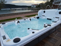 Fiberglass Spa Pool Manufacturer in Hyderabad